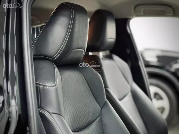 Toyota Corolla Altis 1.8 V 2023 - Nước sơn còn đẹp, bao check thoải mái