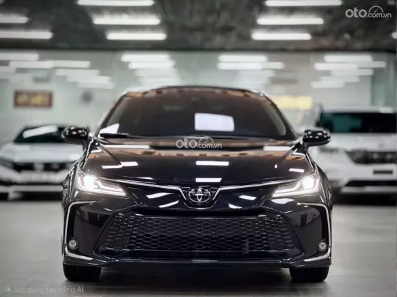 Toyota Corolla Altis 1.8 V 2023 - Nước sơn còn đẹp, bao check thoải mái