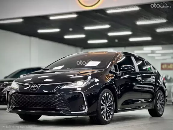 Toyota Corolla Altis 1.8 V 2023 - Nước sơn còn đẹp, bao check thoải mái