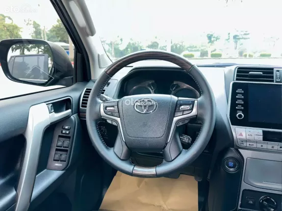 Toyota Land Cruiser Prado VX 2023 - Xe full lịch sử hãng- bao check