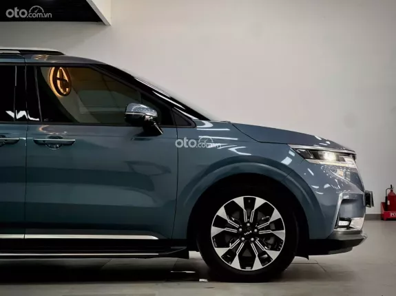 Kia Carnival 2.2D Signature 2022 - Full option