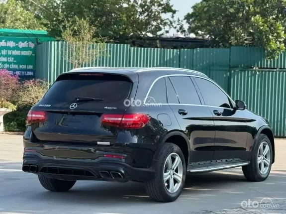 Mercedes-Benz GLC 250 4Matic 2016 - Xe tư nhân chính chủ từ đầu