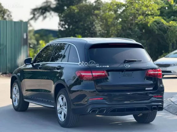 Mercedes-Benz GLC 250 4Matic 2016 - Xe tư nhân chính chủ từ đầu