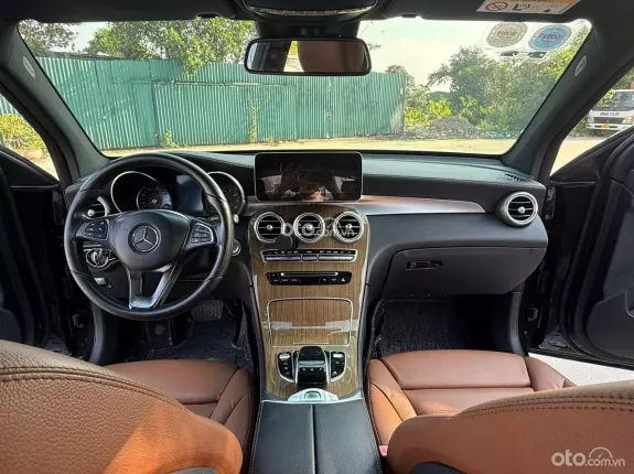 Mercedes-Benz GLC 250 4Matic 2016 - Xe tư nhân chính chủ từ đầu