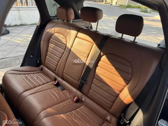 Mercedes-Benz GLC 250 4Matic 2016 - Xe tư nhân chính chủ từ đầu