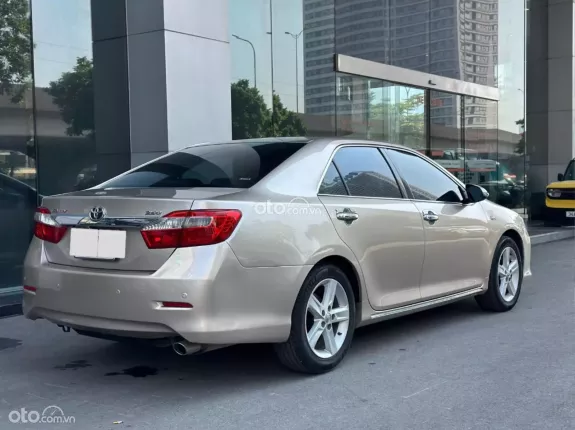 Toyota Camry 2.5Q 2014 - Odo 11v zin cực đẹp