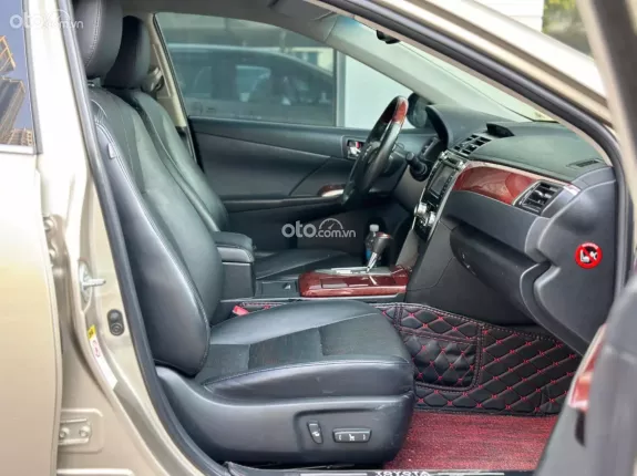 Toyota Camry 2.5Q 2014 - Odo 11v zin cực đẹp