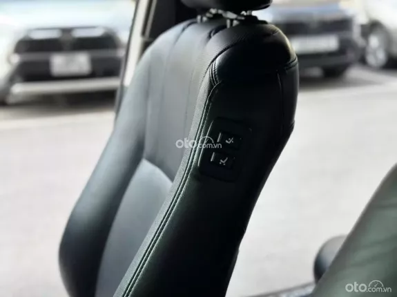 Toyota Camry 2.5Q 2014 - Odo 11v zin cực đẹp