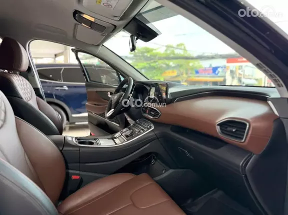 Hyundai Santa Fe 2.2L Dầu Tiêu chuẩn 2023 - Xe zin nguyên bản theo hãng