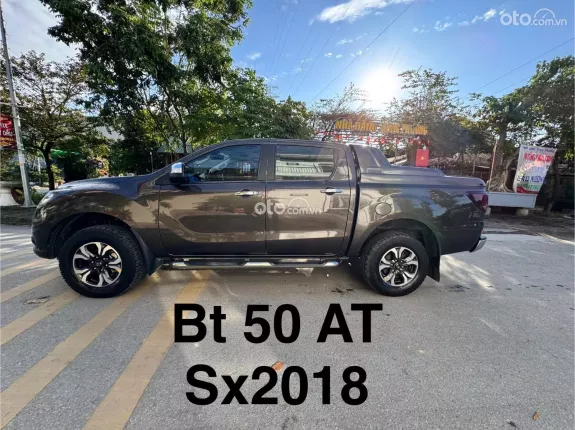 Mazda BT-50 Luxury 4x2 2.2 AT 2018 - Xe nhập đẹp zin