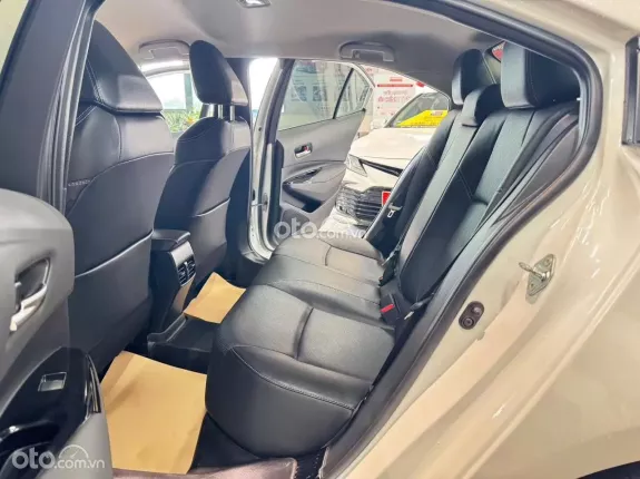 Toyota Corolla Altis 1.8 V 2023 - Odo 2.8v cực đẹp