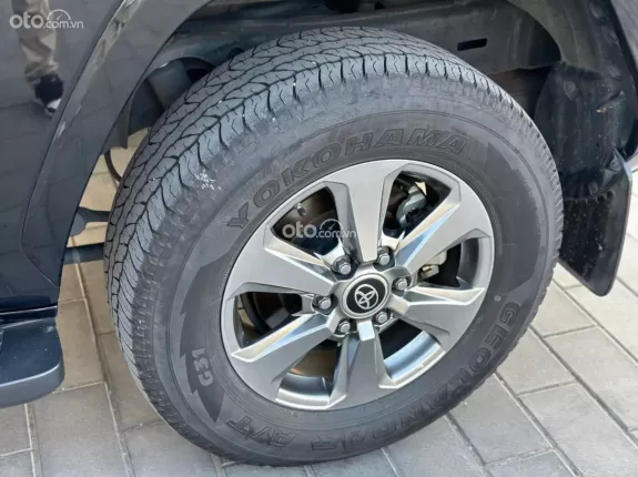 Toyota Land Cruiser V6 3.5L TURBO 2021 - Xe đẹp BH chính hãng