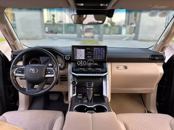 Toyota Land Cruiser V6 3.5L TURBO 2021 - Xe đẹp BH chính hãng