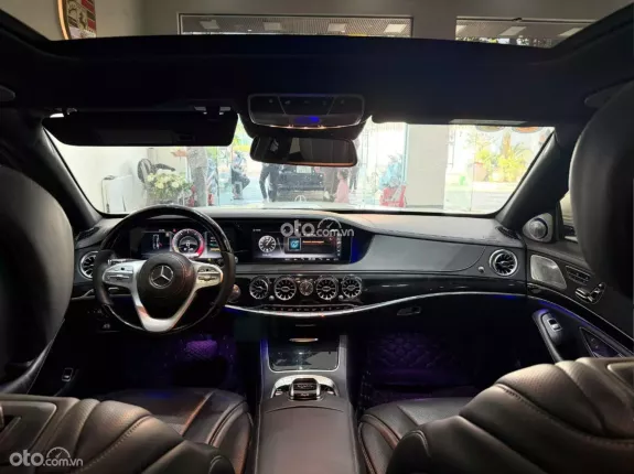 Mercedes-Benz S400 3.0 V6 2014 - Xe đã lên full maybach S560 và full nội thất S450 (vô lăng, màn hình,.. )
