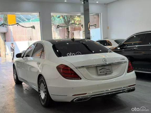 Mercedes-Benz S400 3.0 V6 2014 - Xe đã lên full maybach S560 và full nội thất S450 (vô lăng, màn hình,.. )