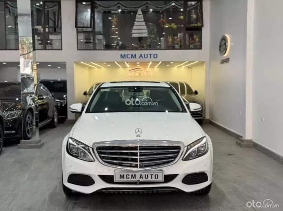 Mercedes-Benz C250 Exclusive 2018 - Xe option chất lượng, xe bảo dưỡng hãng đầy đủ