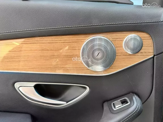 Mercedes-Benz C250 Exclusive 2018 - Xe option chất lượng, xe bảo dưỡng hãng đầy đủ