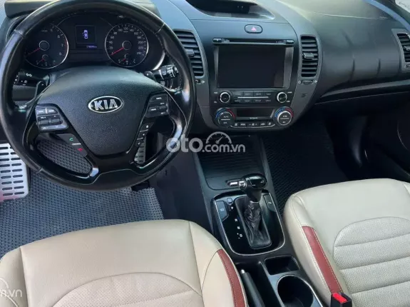 Kia Cerato 2018 - Xe cực đẹp, đi đầm chắc