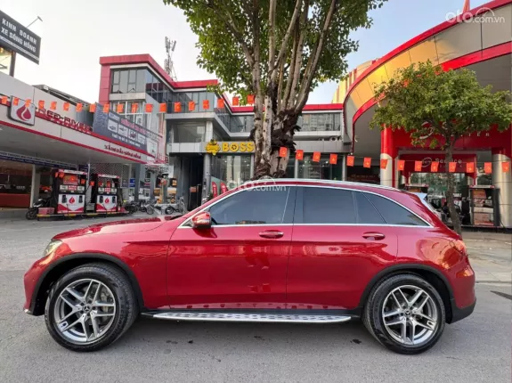 Mercedes-Benz GLC 300 4Matic 2018 - Odo 6,3v miles cực đẹp