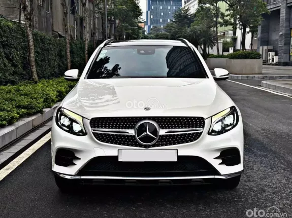 Mercedes-Benz GLC 300 4Matic 2018 - Tư nhân chính chủ, odo 6v miles cực đẹp