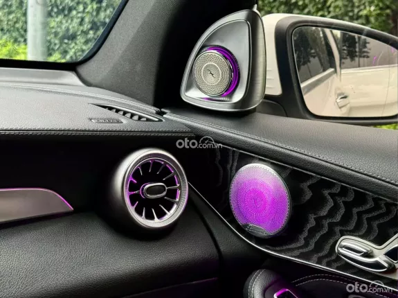 Mercedes-Benz GLC 300 4Matic 2018 - Tư nhân chính chủ, odo 6v miles cực đẹp