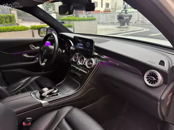 Mercedes-Benz GLC 300 4Matic 2018 - Tư nhân chính chủ, odo 6v miles cực đẹp