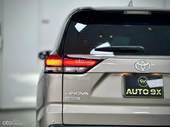Toyota Innova Cross 2025 - Full lịch sử hãng