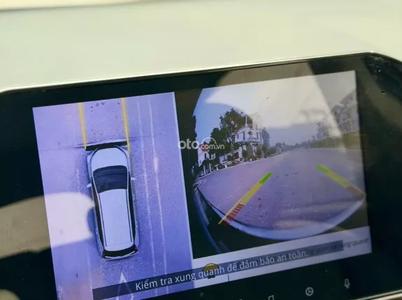 Mitsubishi Xpander Cross 1.5 AT 2025 - Một chủ từ mới chuẩn km đi