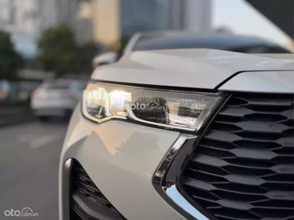 Toyota Innova Cross Hybrid 2025 - Odo 2.000km mới 99%