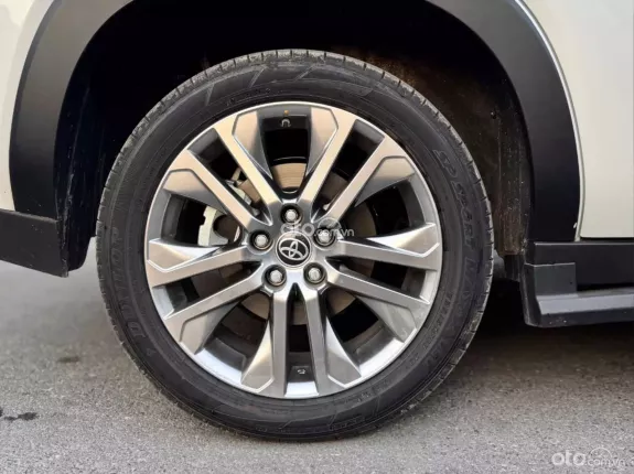 Toyota Innova Cross Hybrid 2025 - Odo 2.000km mới 99%