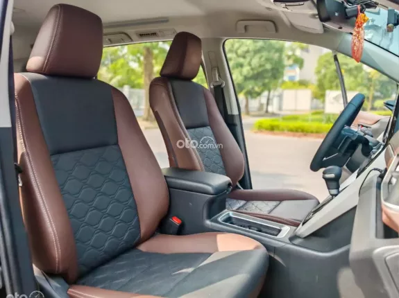 Toyota Innova Cross Xăng 2025 - Odo 7.000km như mới