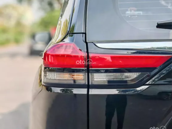 Toyota Innova Cross Xăng 2025 - Odo 7.000km như mới