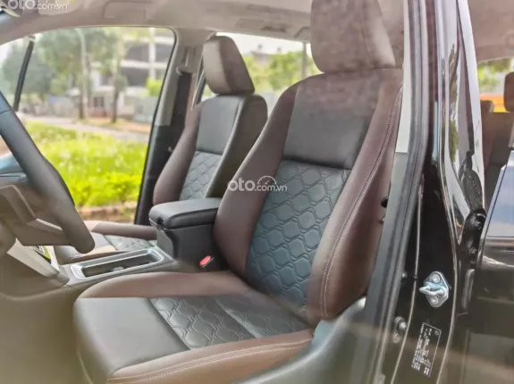 Toyota Innova Cross Xăng 2025 - Odo 7.000km như mới