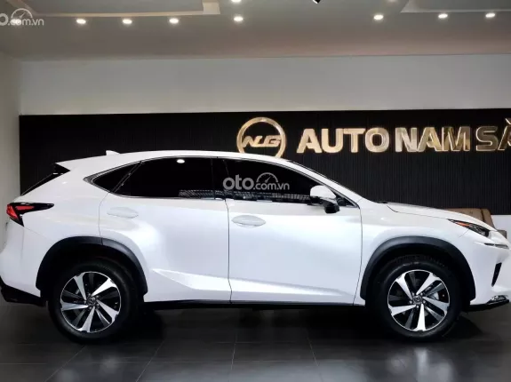 Lexus NX 300 T 2019 - Giá tốt chỉ 1 tỷ 6 hơn có hỗ trợ NH