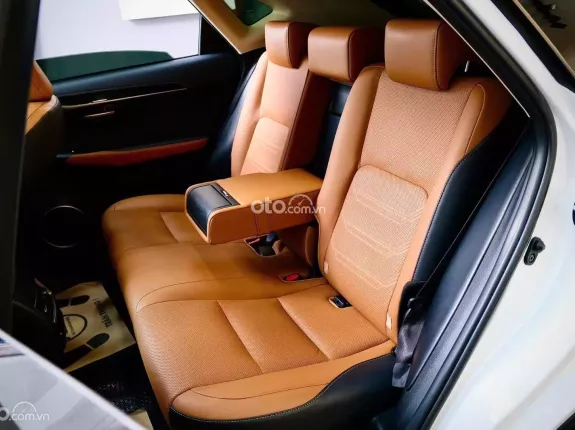 Lexus NX 300 T 2019 - Giá tốt chỉ 1 tỷ 6 hơn có hỗ trợ NH