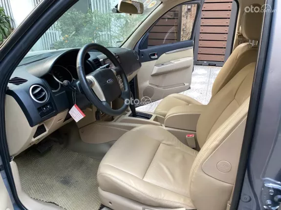Ford Everest 2.5 AT 2011 - Xe sưu tầm hiếm có chiếc thứ 2 trên thị trường