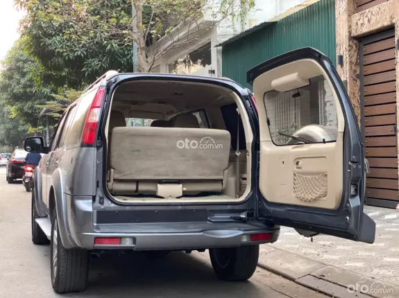 Ford Everest 2.5 AT 2011 - Xe sưu tầm hiếm có chiếc thứ 2 trên thị trường