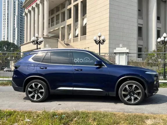 VinFast LUX SA2.0 Cao cấp 2020 - Salon mới về xin được chào bán ngay