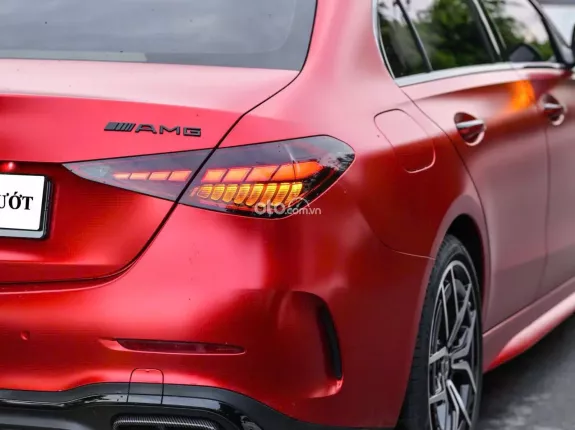 Mercedes-Benz GLC 300 4Matic 2022 - 1 viên duy nhất siêu đẹp - Odo cực ít