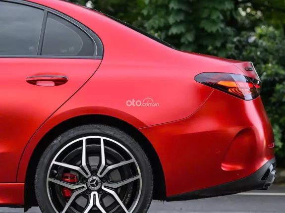 Mercedes-Benz GLC 300 4Matic 2022 - 1 viên duy nhất siêu đẹp - Odo cực ít