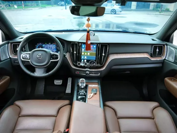 Volvo XC60 B6 AWD Inscription 2022 - BH/BảoDưỡng Free 2029 - Bản Đủ-Hybrid