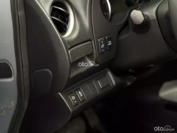 Nissan Navara NP300 VL 4x4 AT 2023 - Bán xe bán tải 4x4 đời 2023, màu xám sang trọng