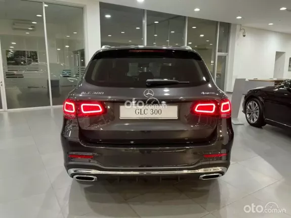 Mercedes-Benz GLC 300 4Matic 2022 - SUV cao cấp, odo thấp, nội thất như mới