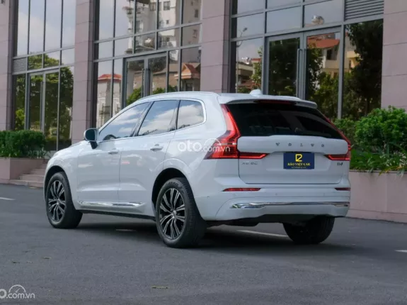 Volvo XC60 B6 AWD Inscription 2022 - Động cơ mới Hybrid - Bản Đủ