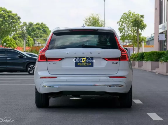 Volvo XC60 B6 AWD Inscription 2022 - Động cơ mới Hybrid - Bản Đủ
