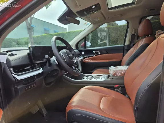 Kia Carnival 2.2D Signature 2024 - Check hãng theo yêu cầu của khách hàng