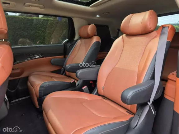 Kia Carnival 2.2D Signature 2024 - Check hãng theo yêu cầu của khách hàng