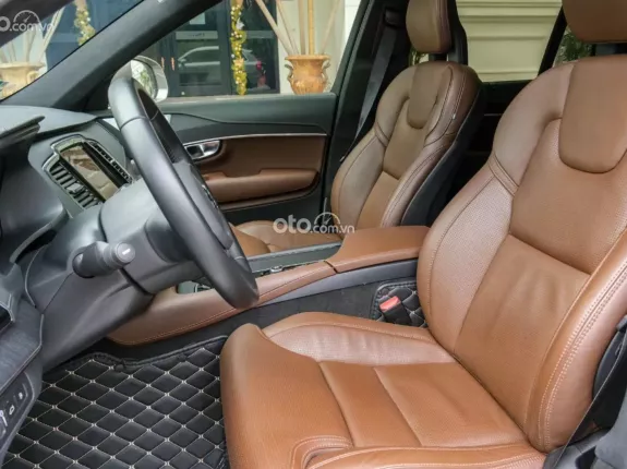 Volvo XC90 T8 Hybrid Recharge AWD 2021 - Chạy Xăng Điện