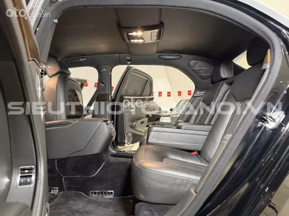 Bentley Mulsanne 6.8 V8 2010 - Xe zin nguyên bản 10.000 miles