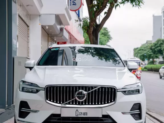 Volvo XC60 T8 AWD Recharge 2022 - Rẻ nhất thị trường